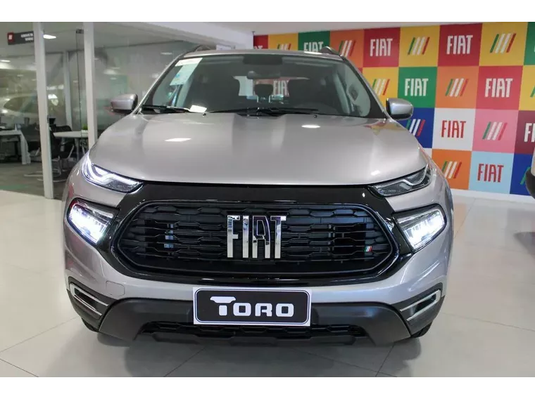 Fiat Toro Prata 5