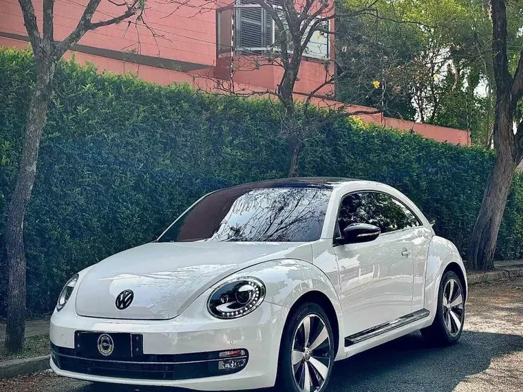 Volkswagen Fusca Branco 2