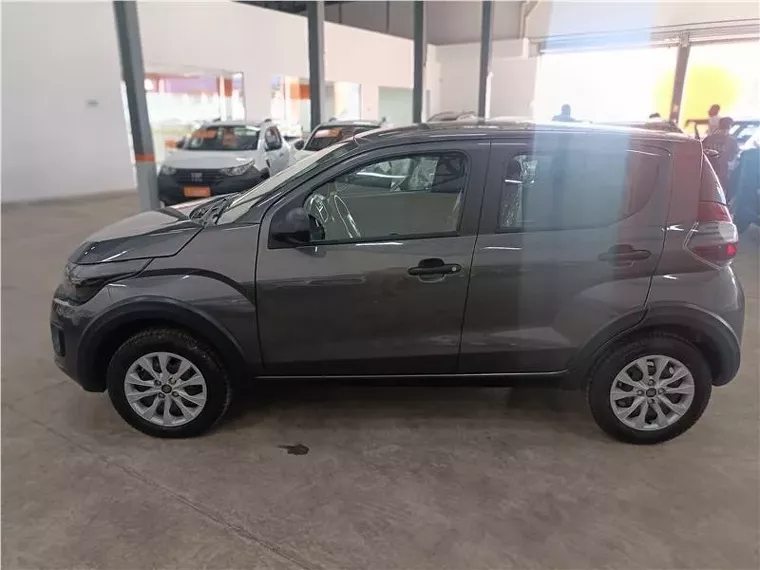 Fiat Mobi Cinza 7