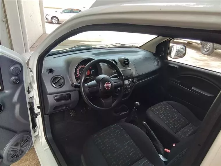 Fiat Fiorino Branco 10