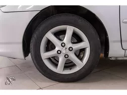 Toyota Fielder