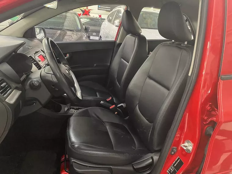 KIA Picanto Vermelho 12