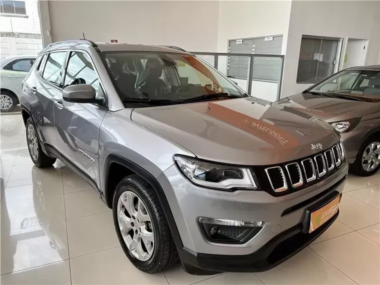 Jeep Compass Prata 14