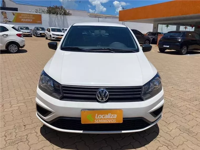 Volkswagen Gol Branco 10