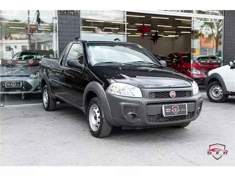 Fiat Strada Preto 5