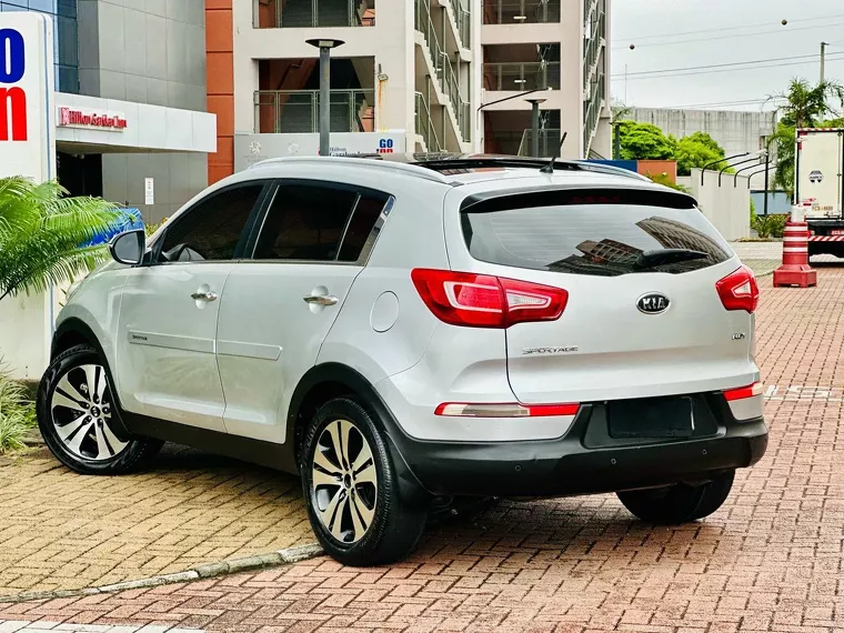 KIA Sportage Prata 4