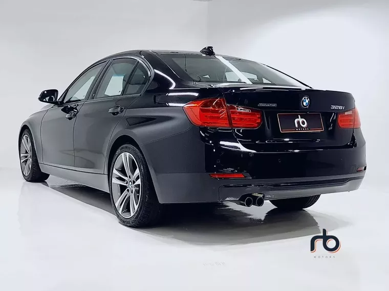 BMW 328i Preto 14