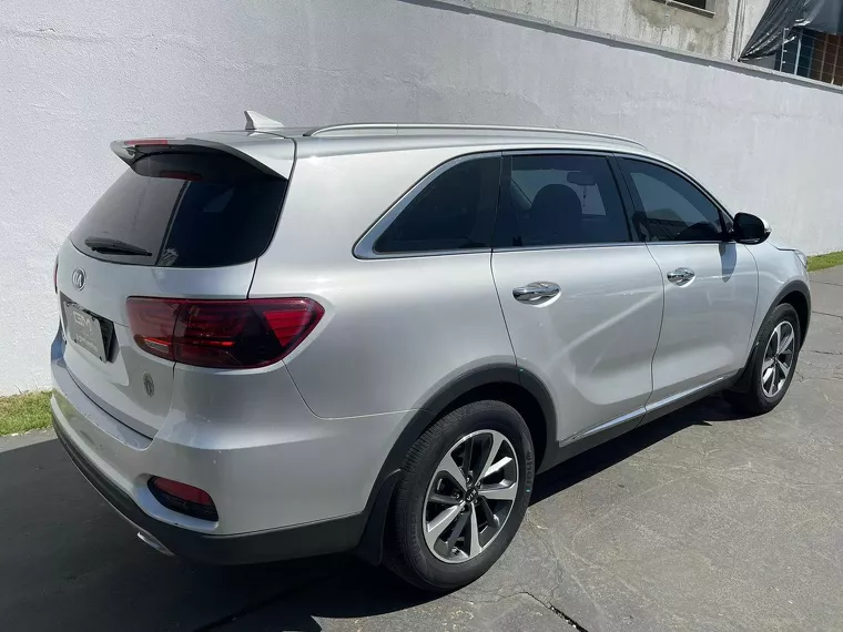 KIA Sorento Prata 6