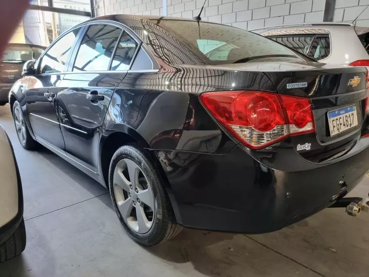 Chevrolet Cruze Preto 2