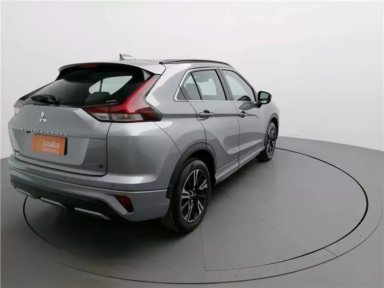 Mitsubishi Eclipse Cross Prata 6