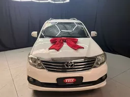 Toyota Hilux SW4