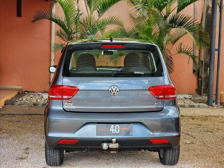 Volkswagen Fox Cinza 16