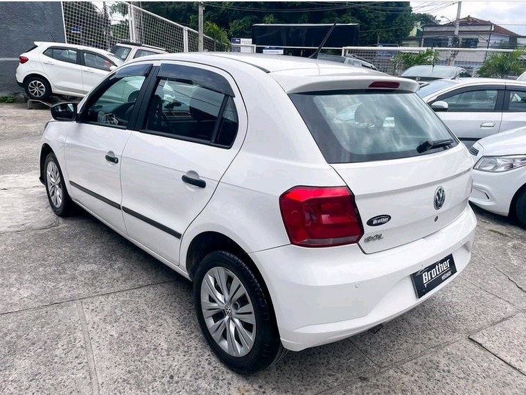 Volkswagen Gol Branco 6