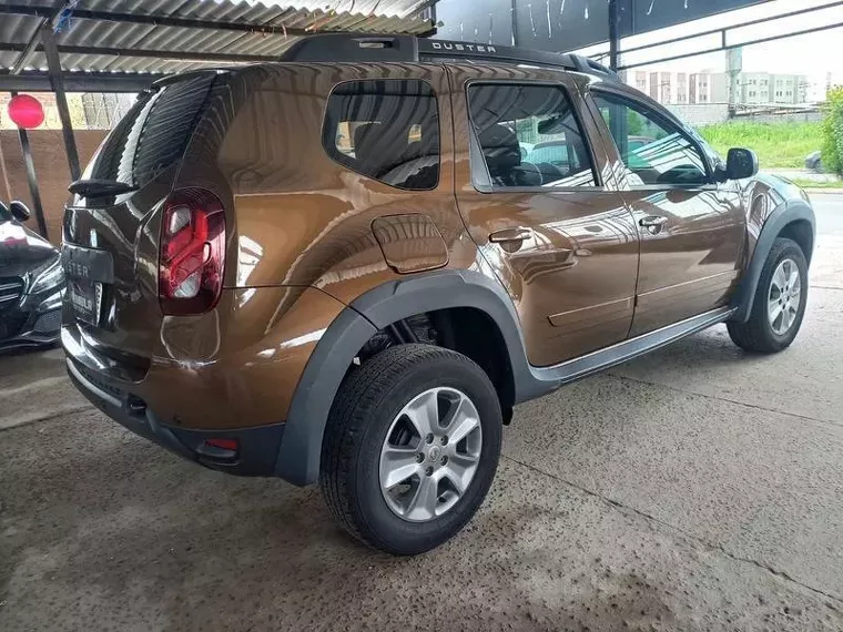 Renault Duster Marrom 8