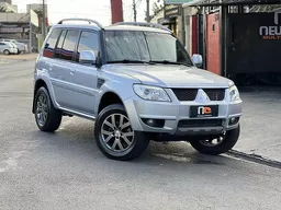 Mitsubishi Pajero TR4