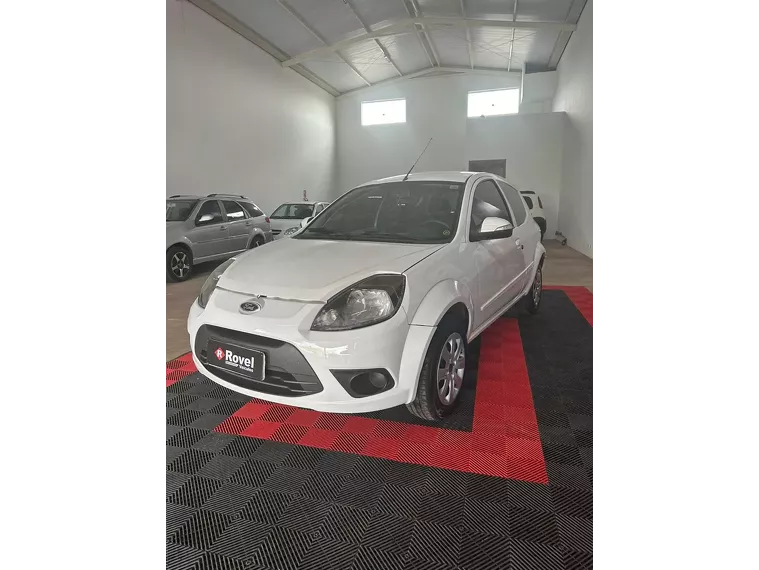 Ford KA Branco 3