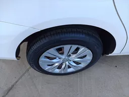 Volkswagen Voyage
