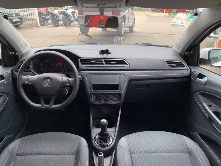 Volkswagen Gol Branco 10