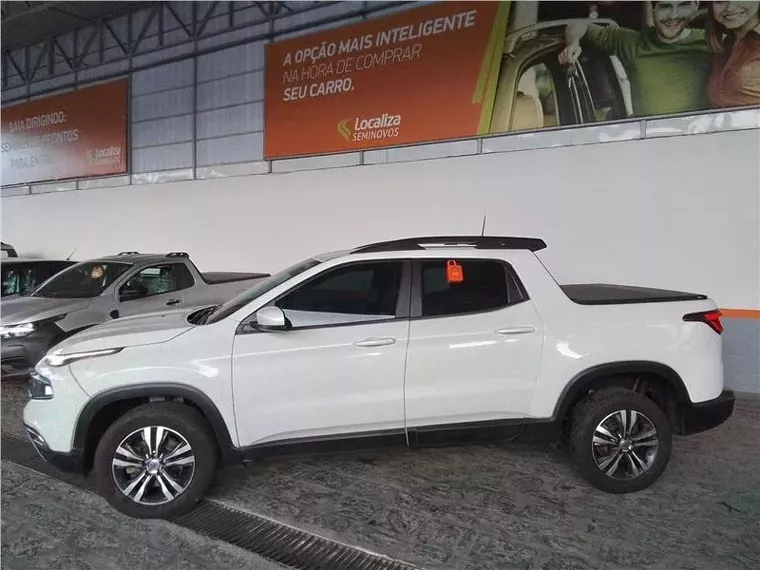 Fiat Toro Branco 10