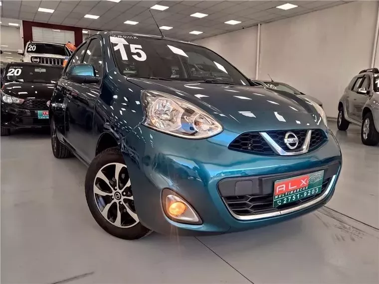 Nissan March Azul 6