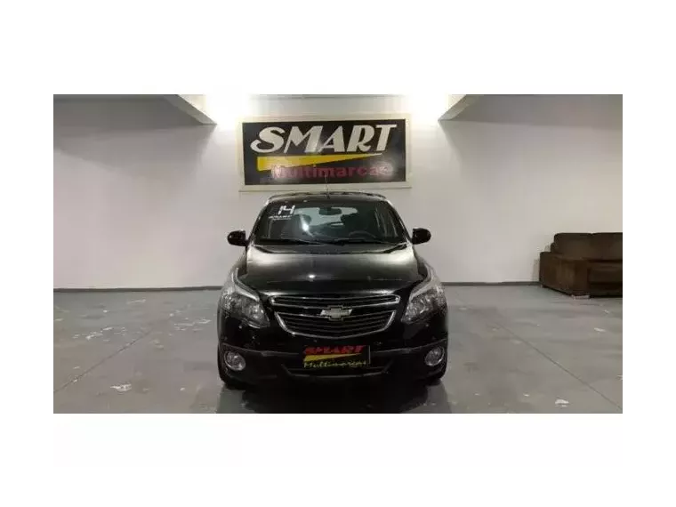 Chevrolet Agile Preto 4