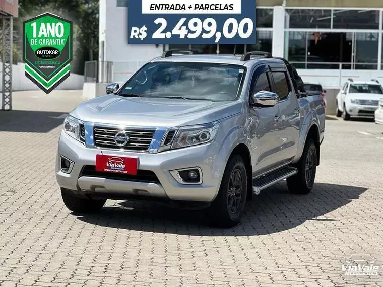 Nissan Frontier Prata 16