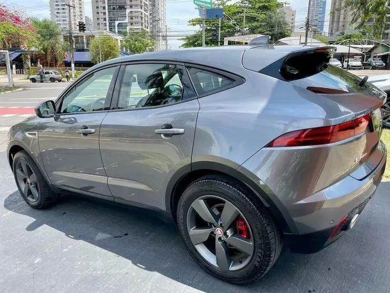 Jaguar E-pace  Cinza 14