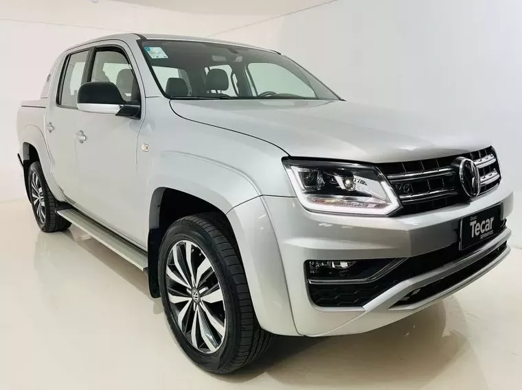 Volkswagen Amarok Cinza 4