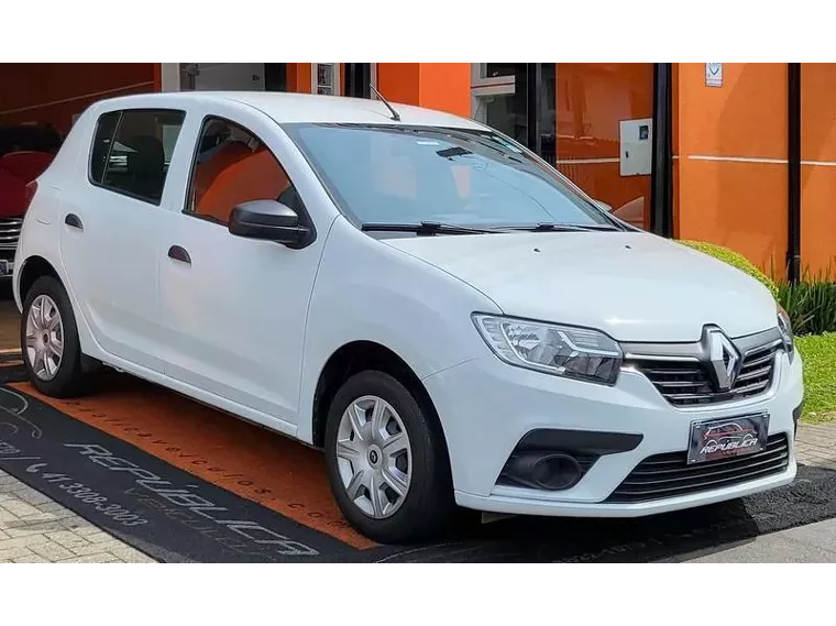 Renault Sandero Branco 10