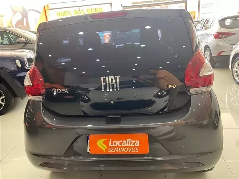 Fiat Mobi Cinza 8