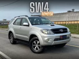 Toyota Hilux SW4