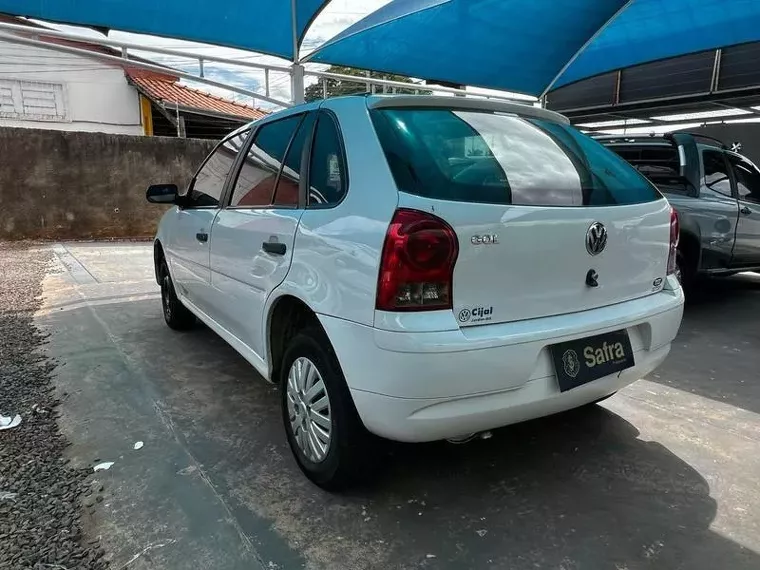 Volkswagen Gol Branco 5