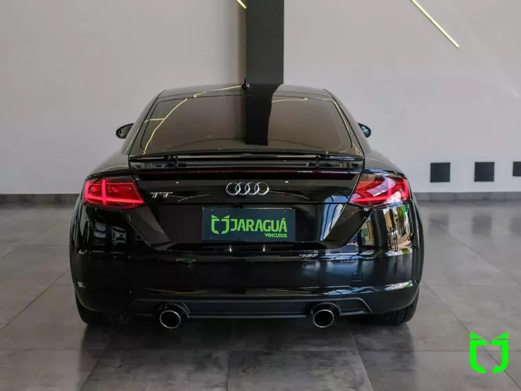 Audi TT Preto 12