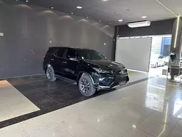 Toyota Hilux SW4