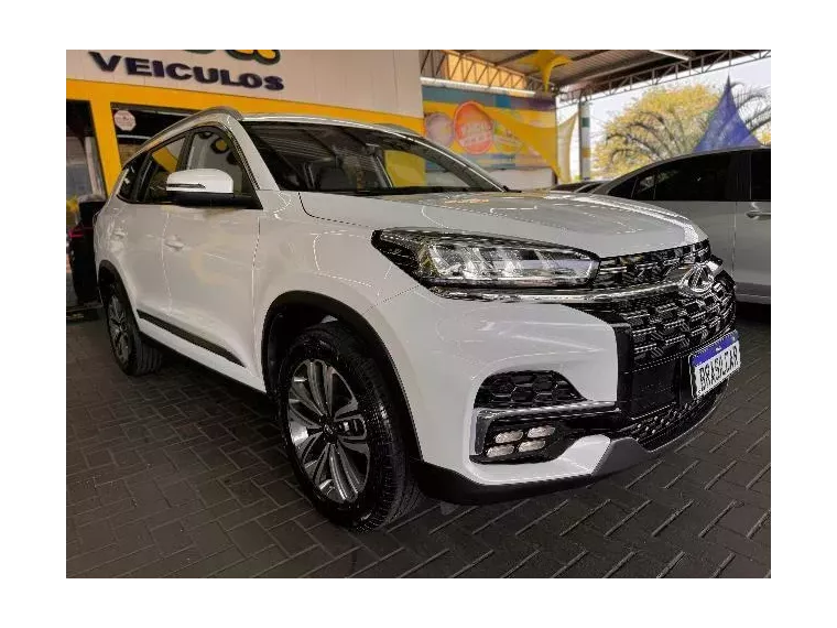 Chery Tiggo 8 Branco 3