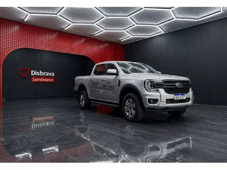 Ford Ranger 2.0 TURBO DIESEL CD XLS 4X2 AUTOMÁTICO 2025