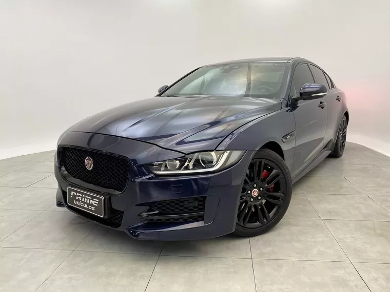 Jaguar XE Azul 17