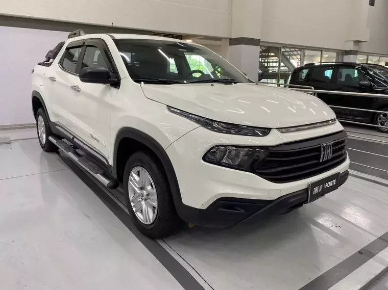 Fiat Toro Branco 1