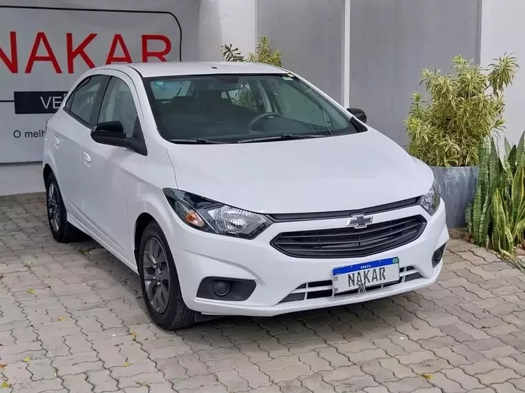 Chevrolet Onix Branco 5