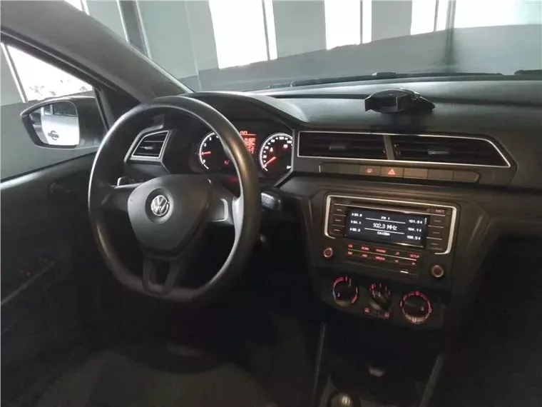 Volkswagen Gol Prata 7