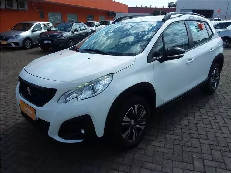 Peugeot 2008 Branco 7