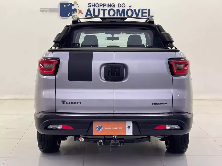 Fiat Toro Prata 15