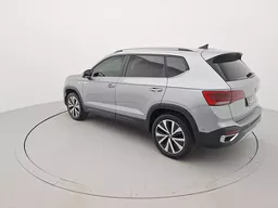 Volkswagen Taos