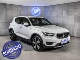 XC40