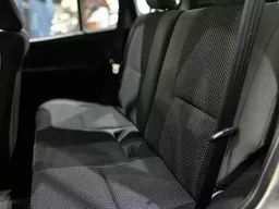 Mitsubishi Pajero TR4