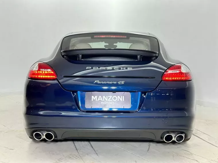 Porsche Panamera Azul 3