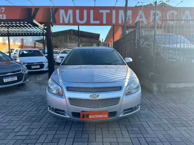 Chevrolet Malibu Prata 2