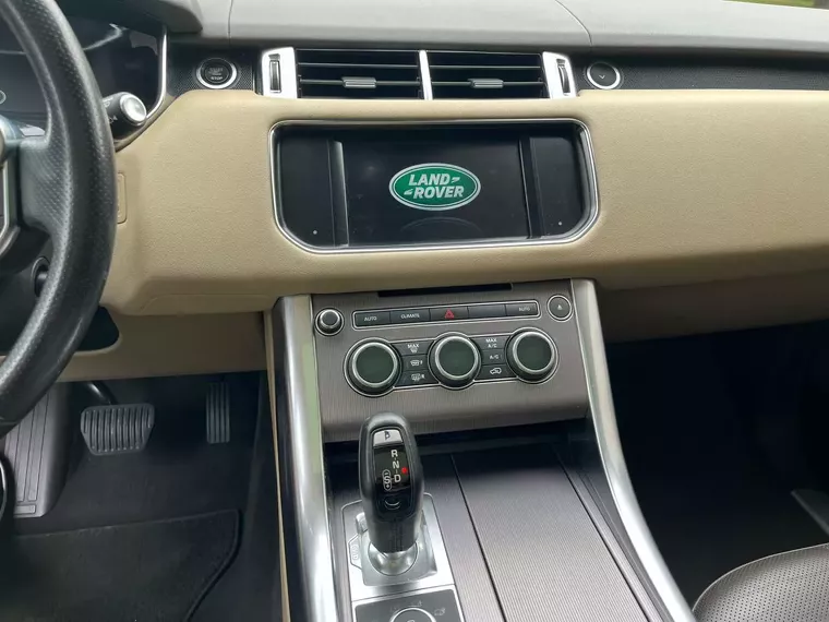 Land Rover Range Rover Preto 11