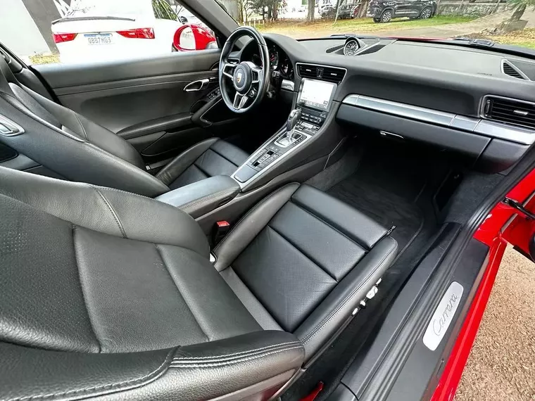 Porsche 911 Vermelho 16