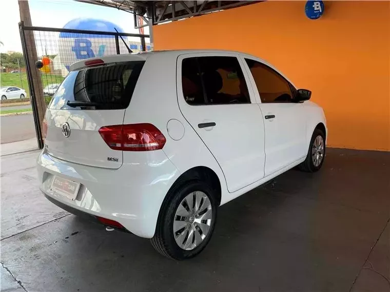 Volkswagen Fox Branco 11